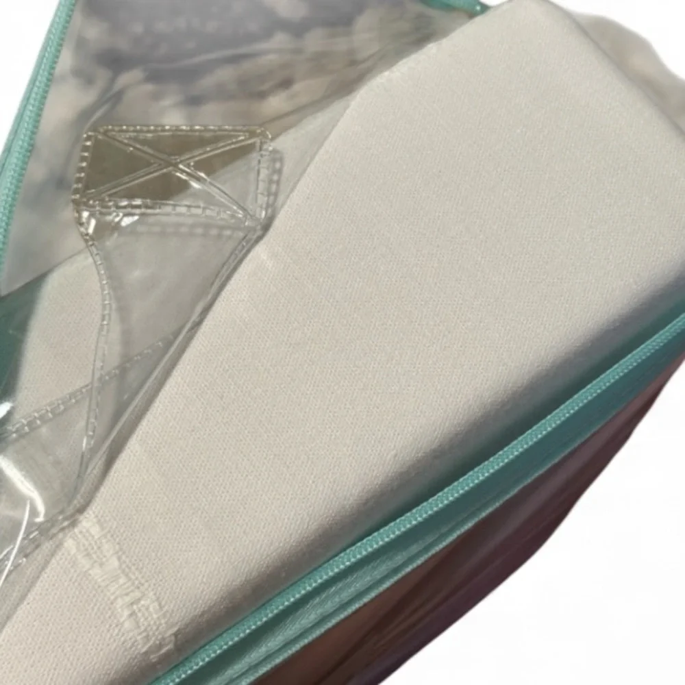 Beddy’s Charleston Queen Duvet Cover | WHITE/OFF WHITE | BRAND NEW WITH TAGS